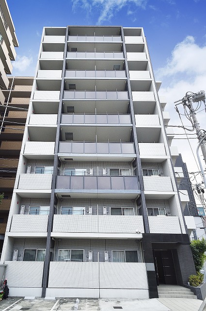 Yokohama Odori Apartment